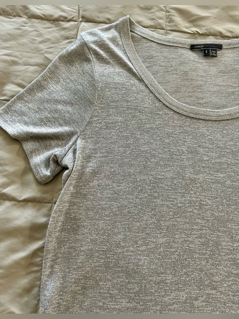 Vince Light Heather Gray Scoop Neck Short Sleeve Tee, Women’s Size Small - Picture 4 of 8